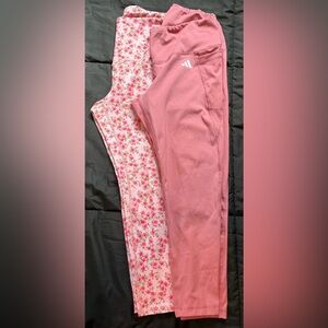 Lot of 2 Woman Sz XL 1XL Adidas Evolution and Creation  Pink Floral Leggings